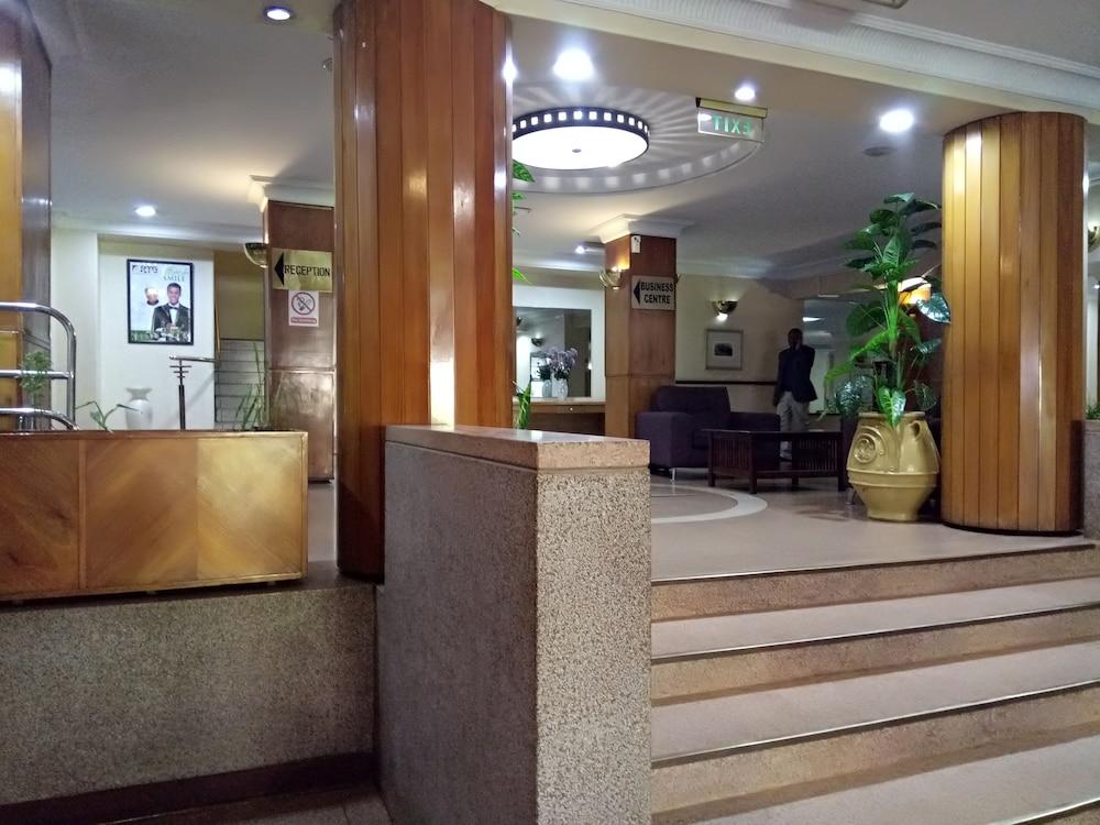 New Ambassador Hotel Harare Kültér fotó
